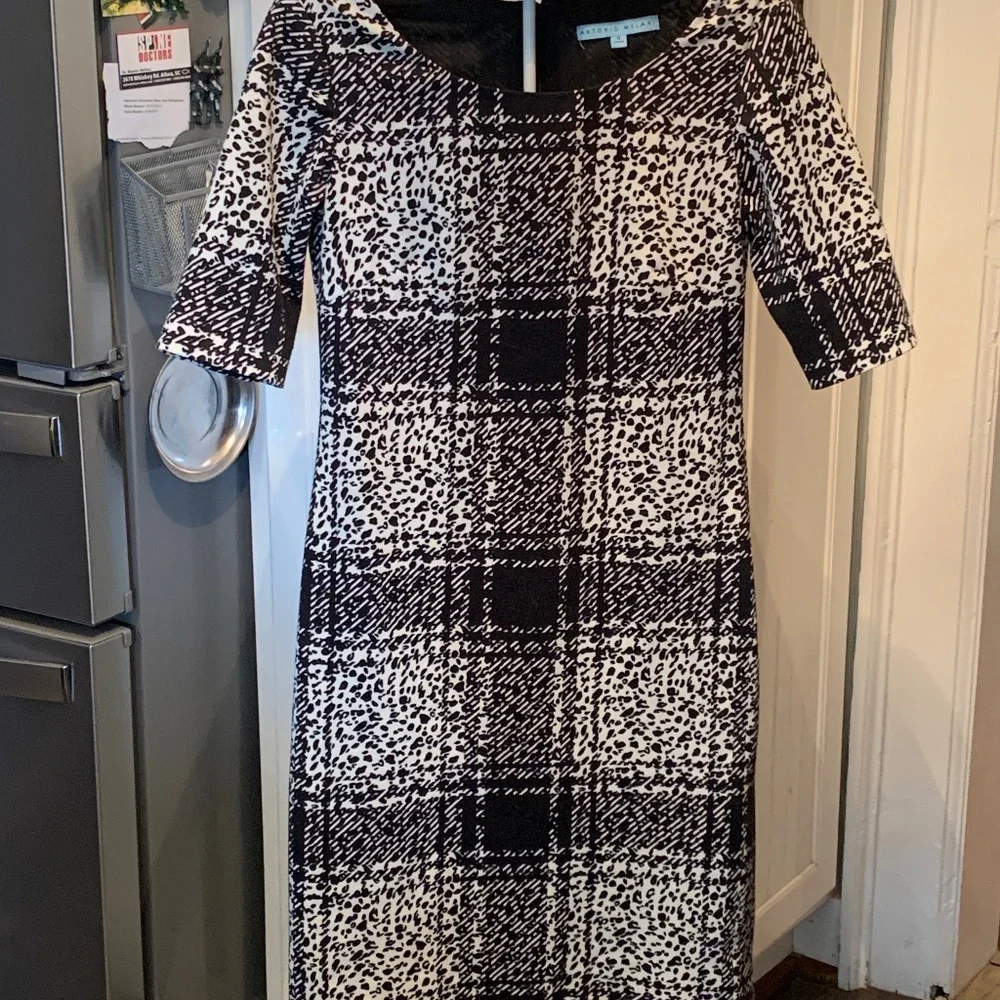 Antonio Melani‎ viscose and spandex dress. Worn 2x